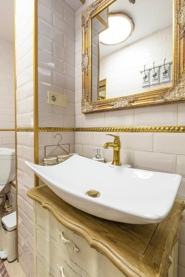 Stylish 1Bd Flat With A Terrace Near The Centre Of Plovdiv By Flat Mаnager Apartment Exterior photo